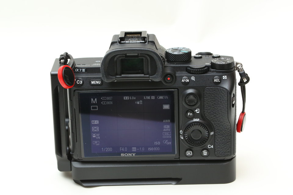 α7IIIの小指あまり解消・ホールド性向上を目指す！厚めのL型クイック