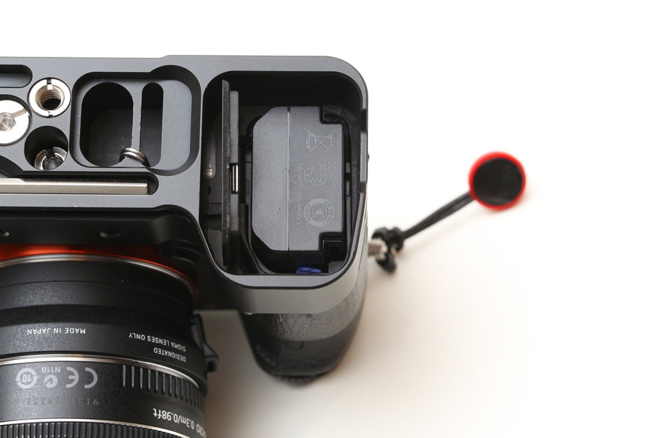 α7IIIの小指あまり解消・ホールド性向上を目指す！厚めのL型クイック