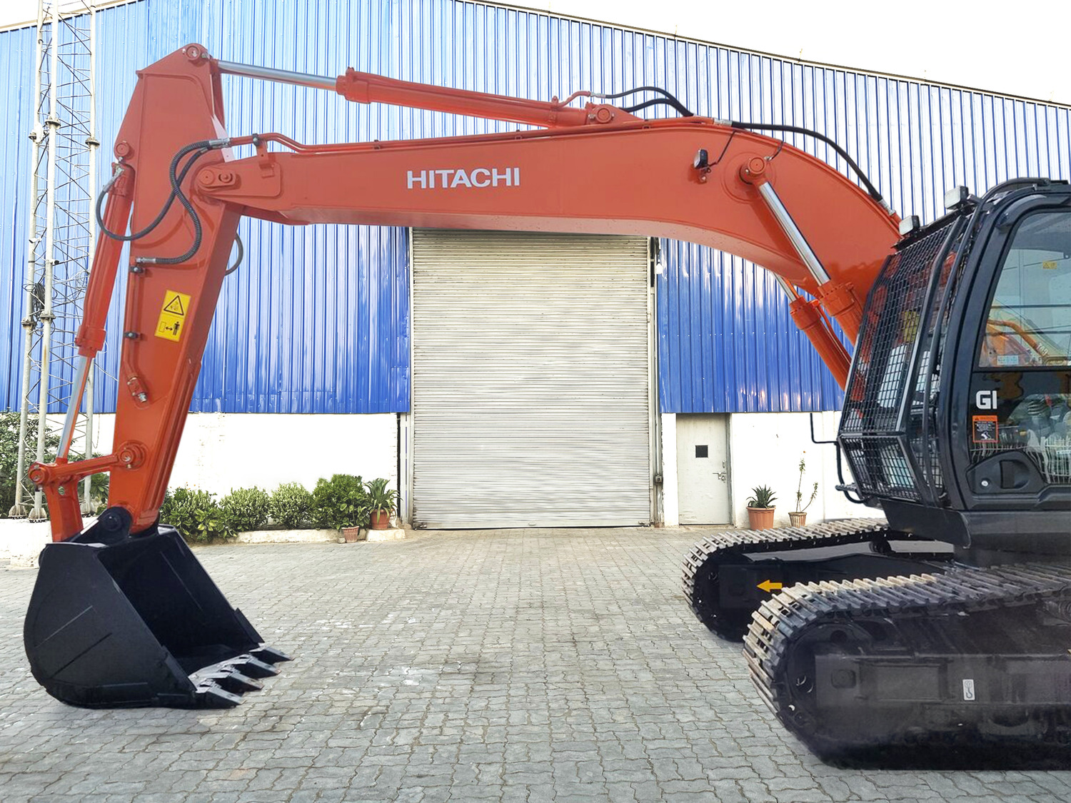 HITACHI ZX220LC-GI Excavator | Technical Specs - Hexco.ae