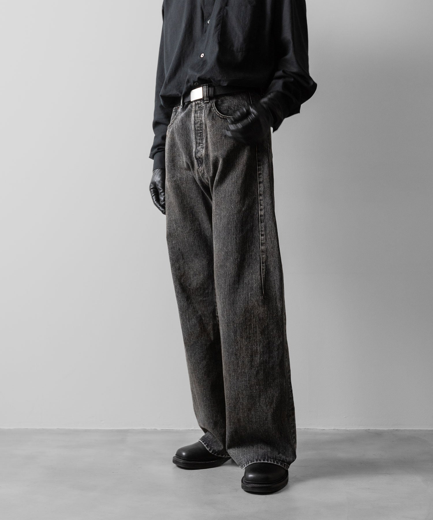 ssstein / シュタイン】DEFORMED FLARE VINTAGE DENIM JEANS - BLACK