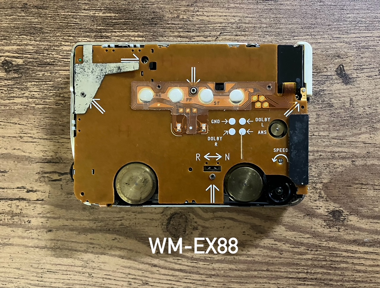 SONY：WALKMAN】ウォークマン交換用ベルトの正解！安価で買える高精度