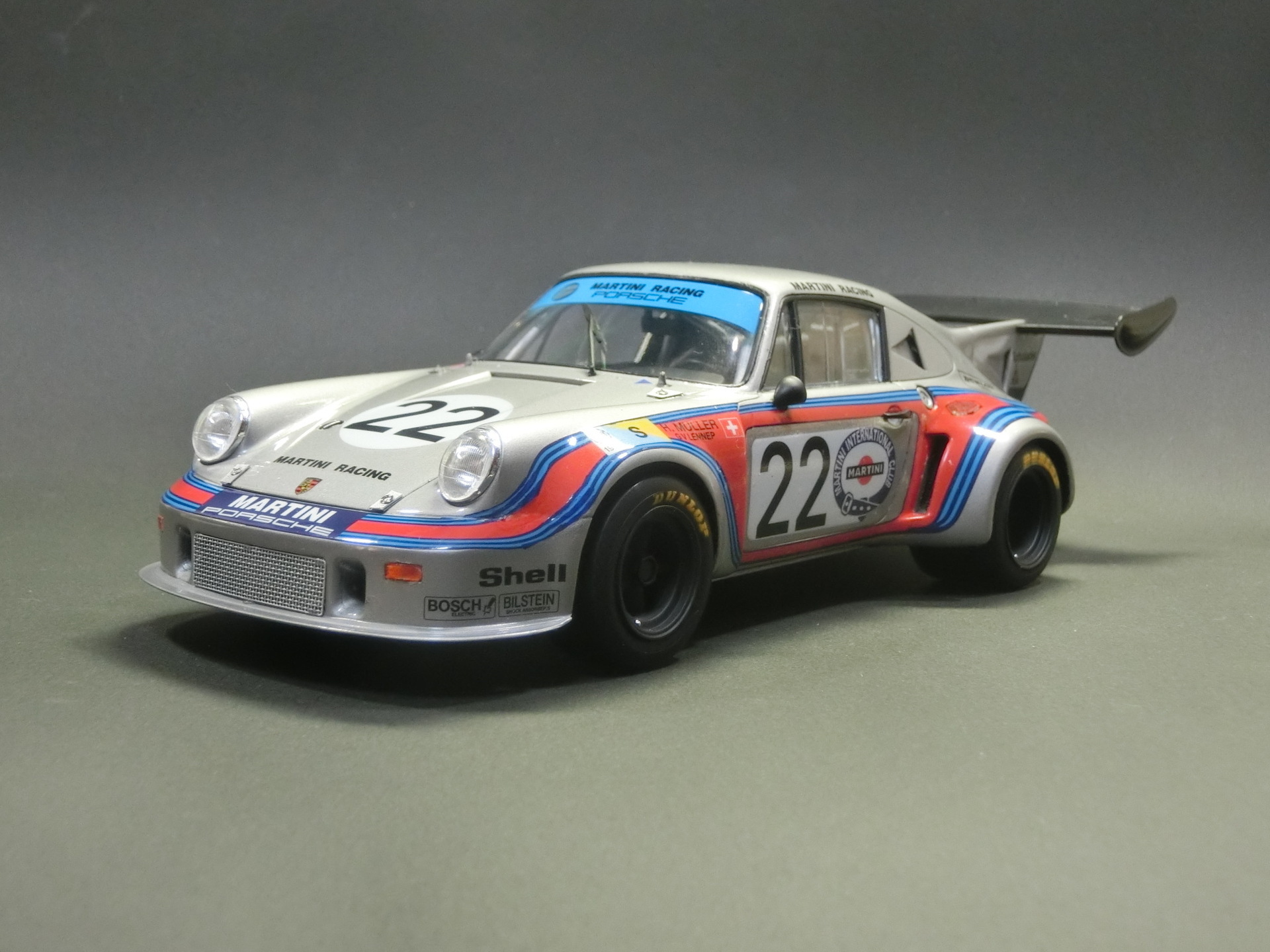 フジミ1/24 ポルシェ911カレラ RSRターボ 制作記 17: 日の丸航空隊の