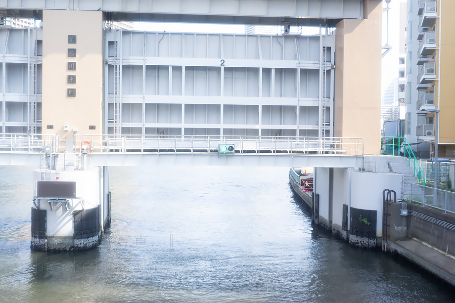 ふわふわの線。万全じゃないレンズ状態だけど味が見えてきた