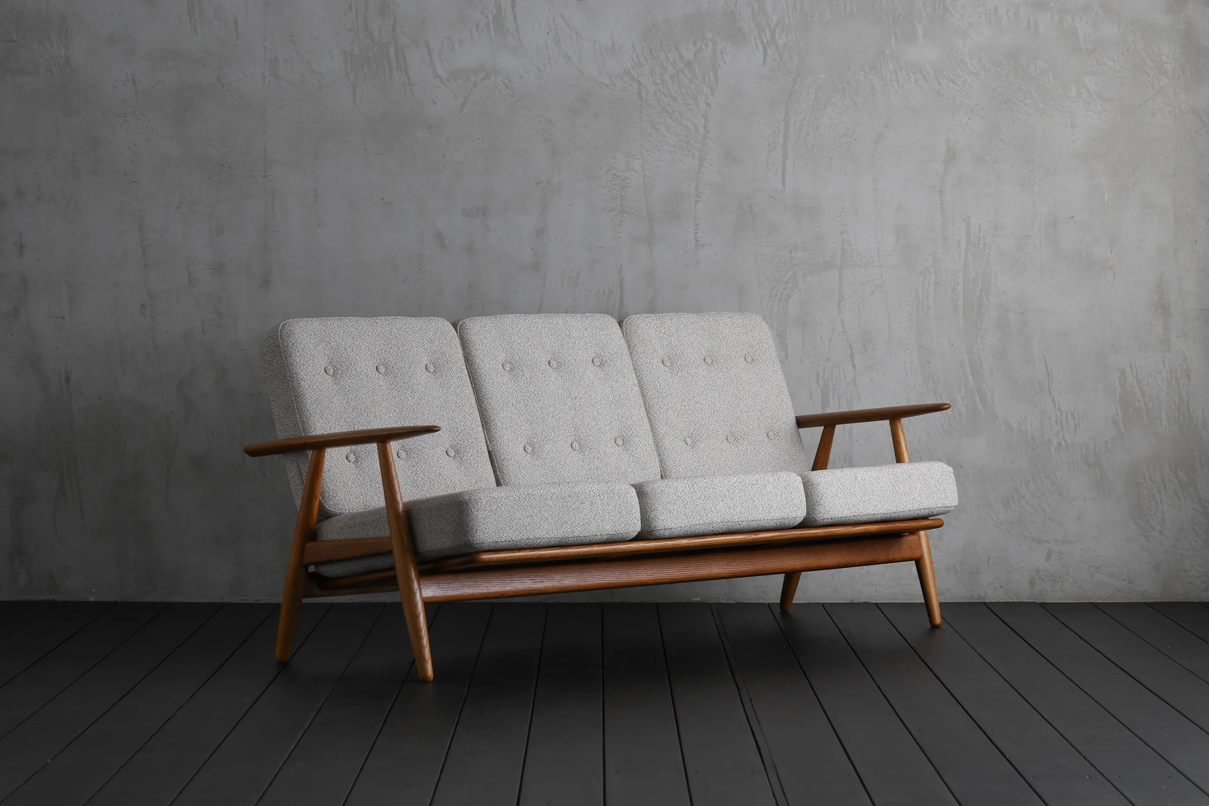 3 Seat Sofa Hans J Wegner - HIKE
