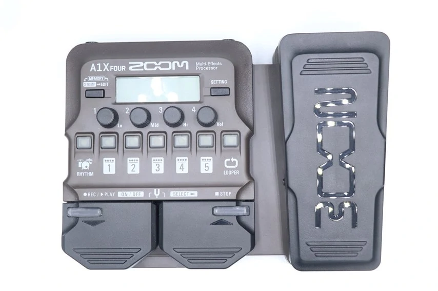 ZOOM A1X FOURをレビュー。アコースティック楽器向けのマルチ