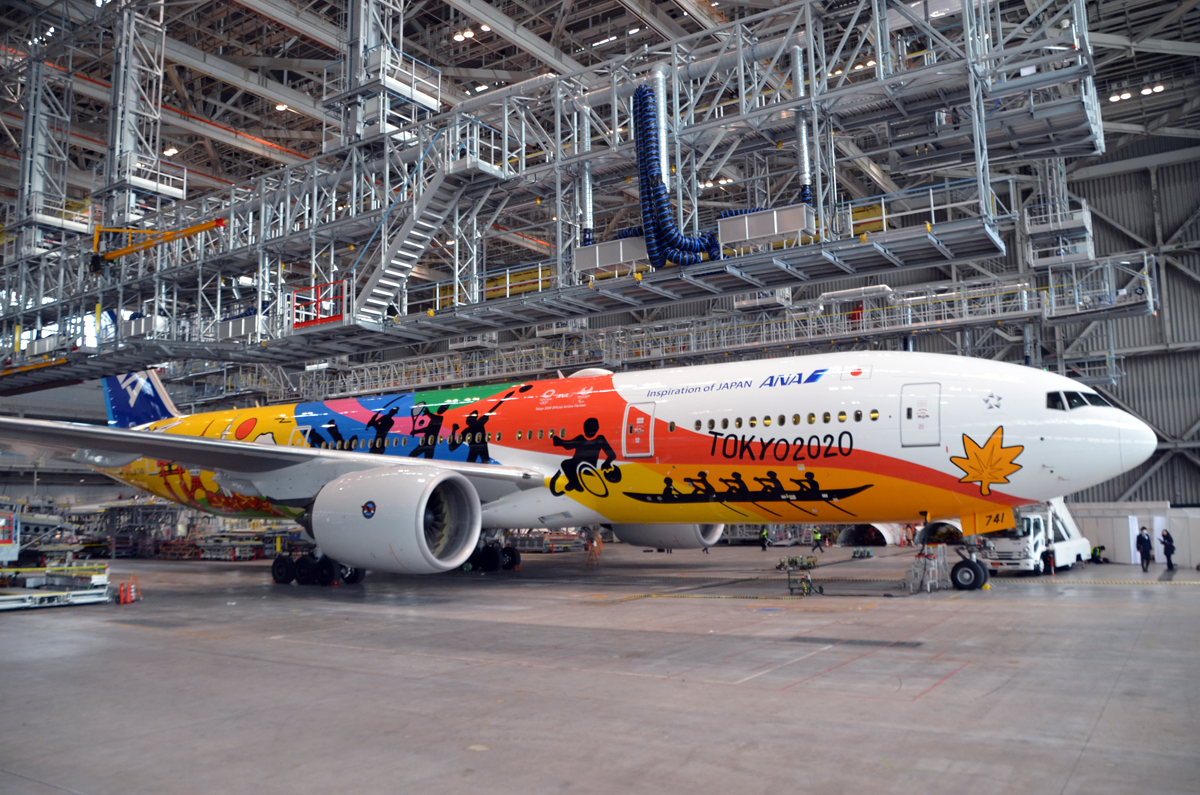 ANA 東京オリンピック特別塗装機 激レア ANA 特別塗装機「HELLO 2020