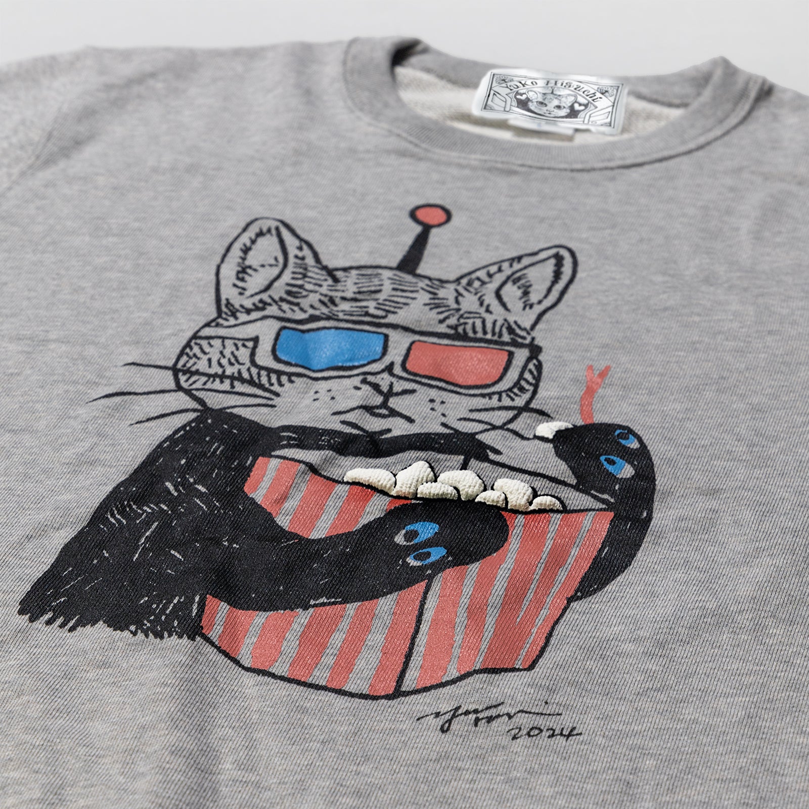 トレーナー 3Dメガネで鑑賞中 – ボリス雑貨店