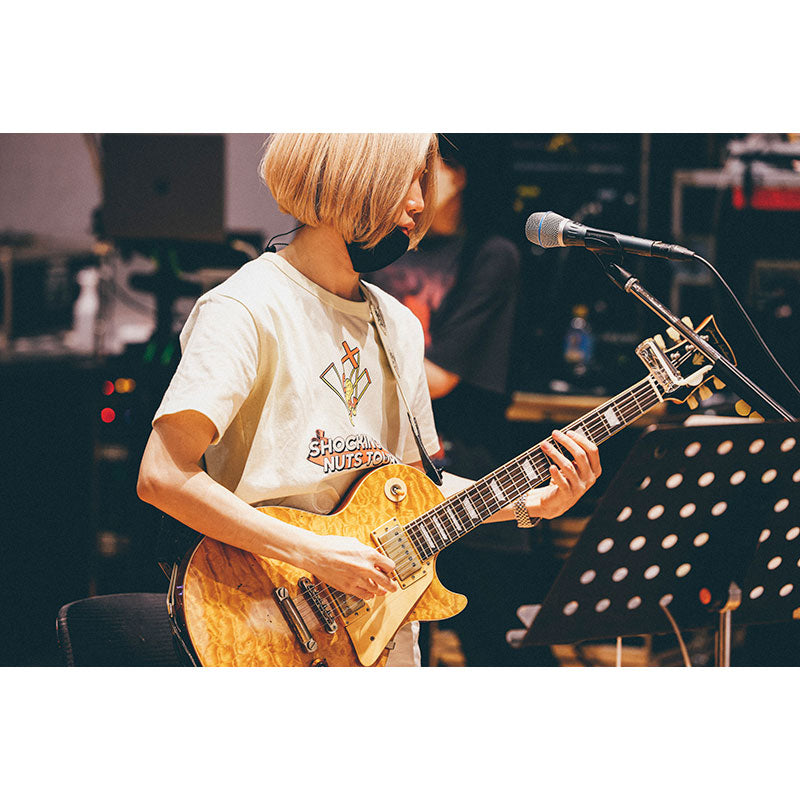 SHOCKING NUTS TOUR Tシャツ クリームホワイト（SHOCKING NUTS TOUR