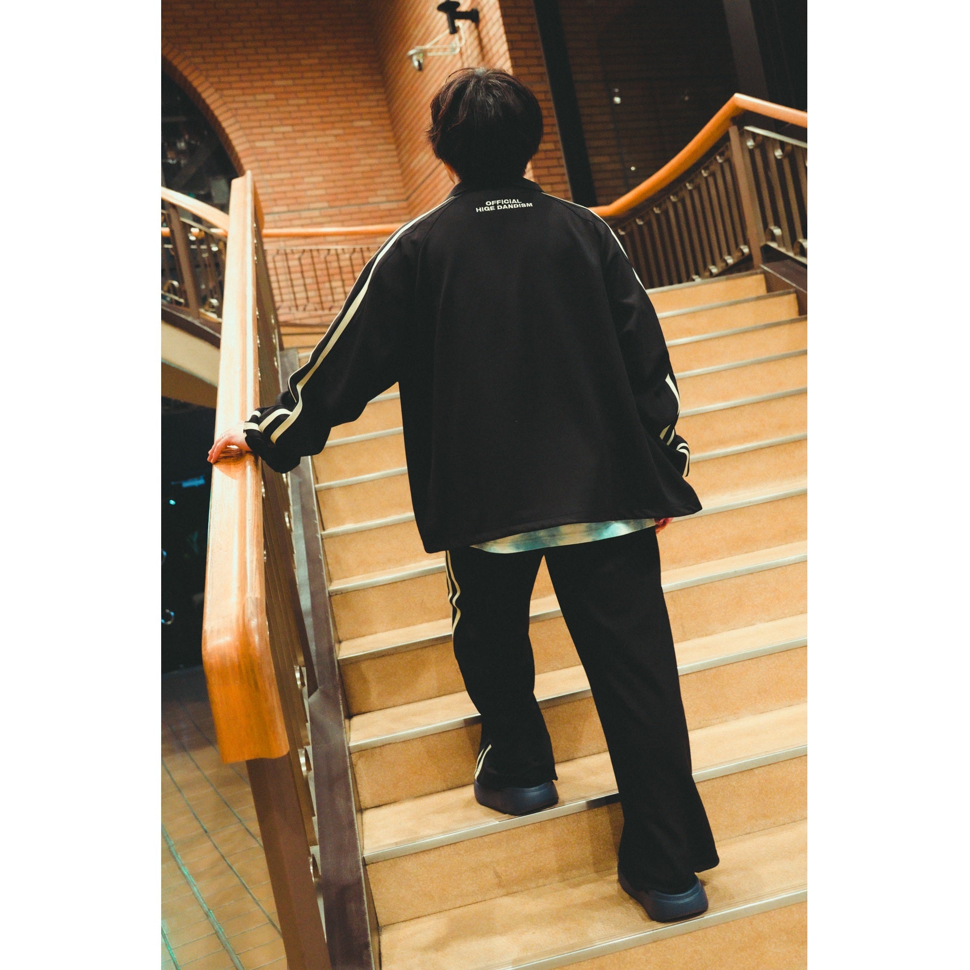 トラックスーツ (上下セット) – Official髭男dism ONLINE STORE