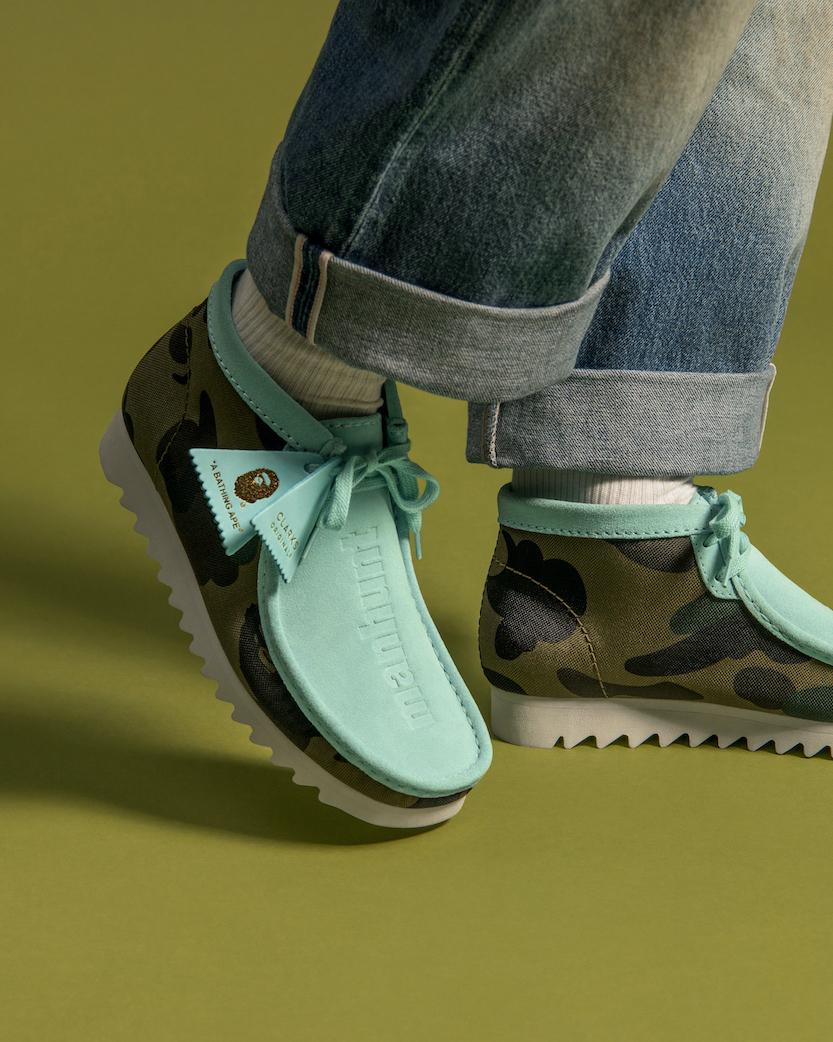 Clarks デザートブーツ70周年記念 A BATHING APE ®とのコラボシューズ