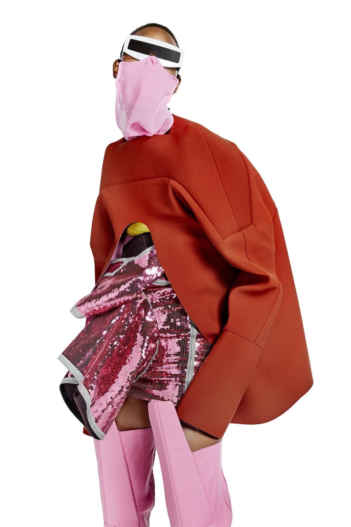 Rick Owens、ダニエル・レヴィットによるヴィジュアルブック発売