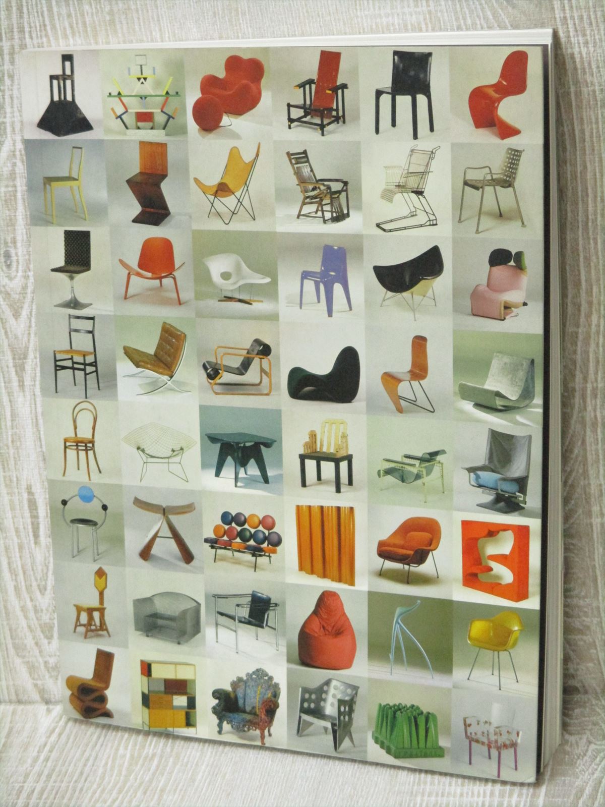 VITRA DESIGN MUSEUM 100 Masterpieces Art Photo Chair Book 1997
