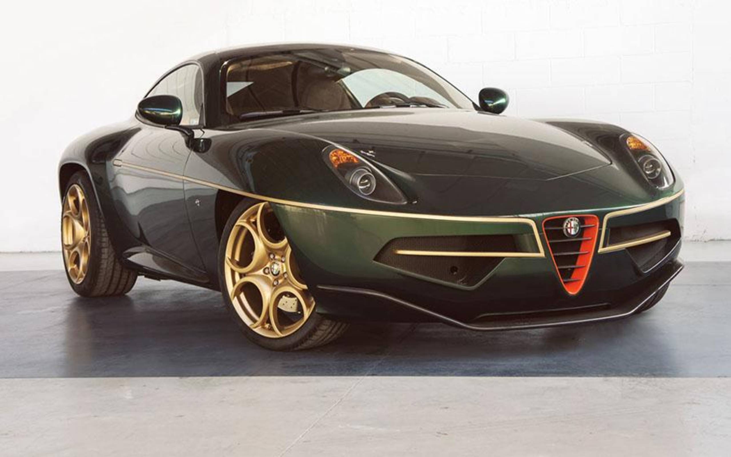 Alfa Romeo Disco Volante returns to Geneva, this time in green and