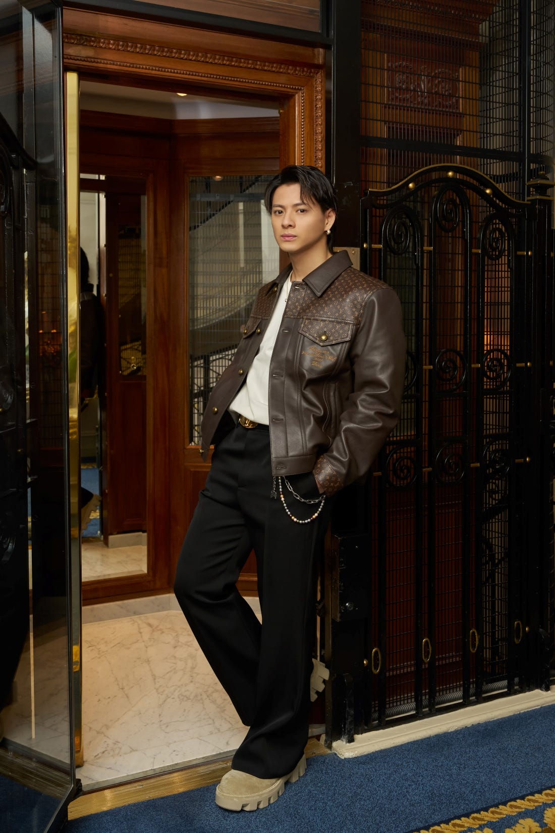 Number_i の平野紫耀がルイ・ヴィトン2025秋冬メンズファッション