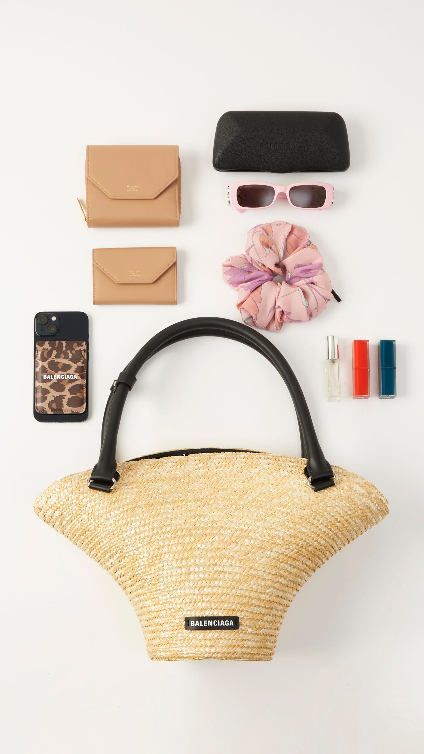 バレンシアガ かごバッグ】エレガントなフォルムが大人気♡ バッグの