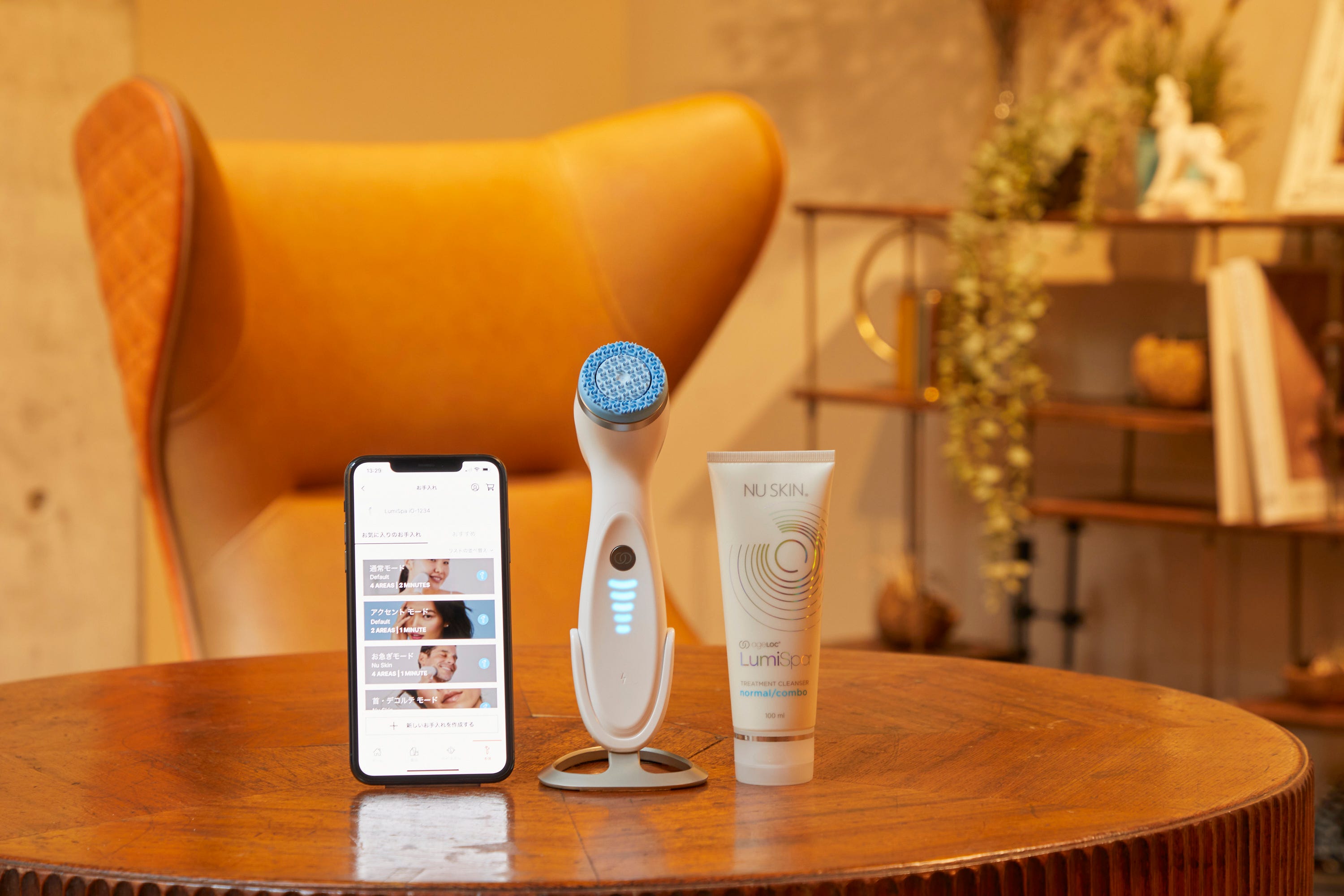 洗顔時間を見直す”美顔器として注目を集める「ルミスパ」に、loT対応の