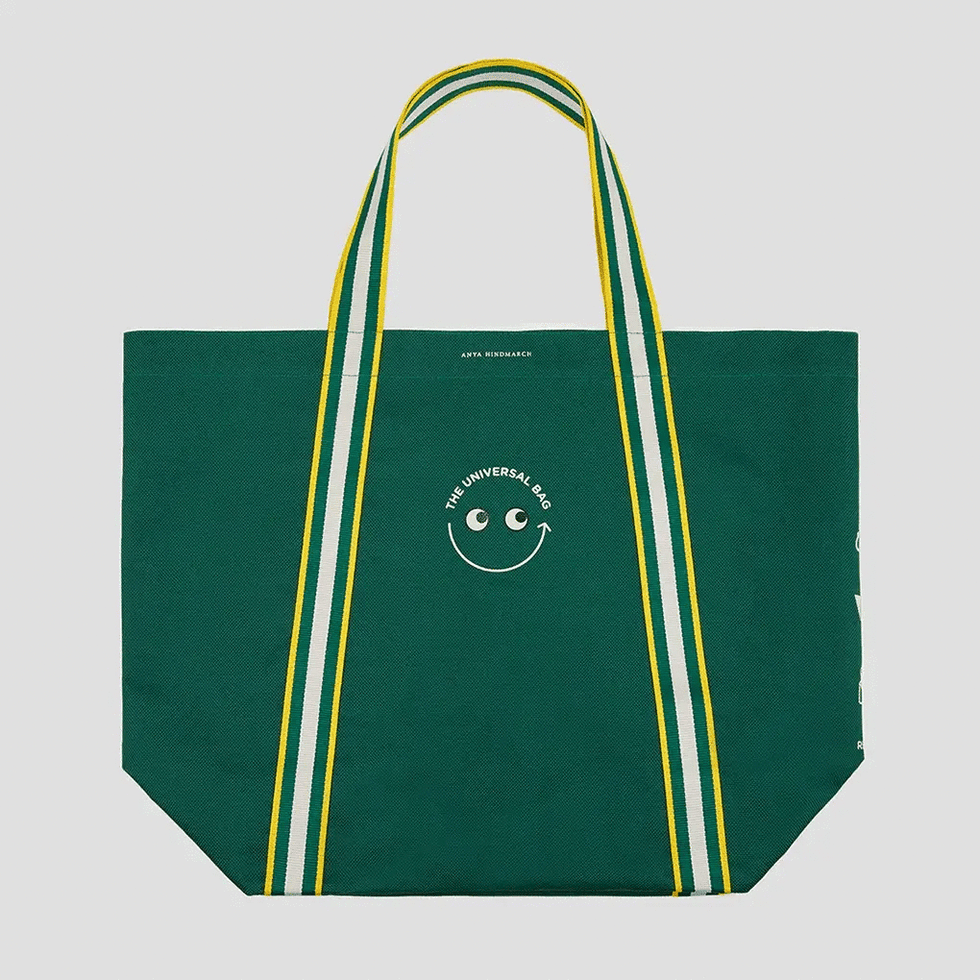 アニヤ・ハインドマーチの100％再生プラスチックエコバッグ、新作は