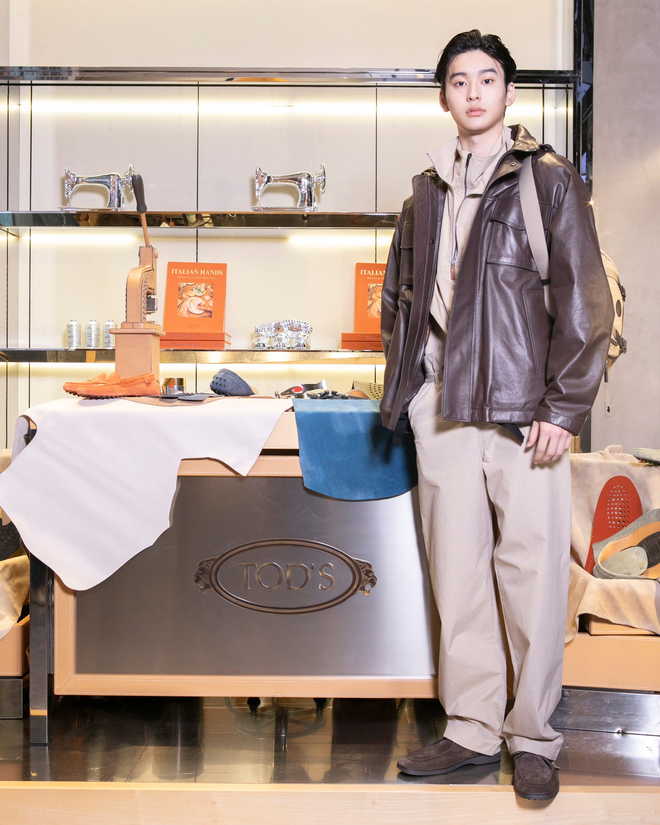 トッズが写真集『イタリアン ハンズ』を刊行！ 発刊記念のカクテル