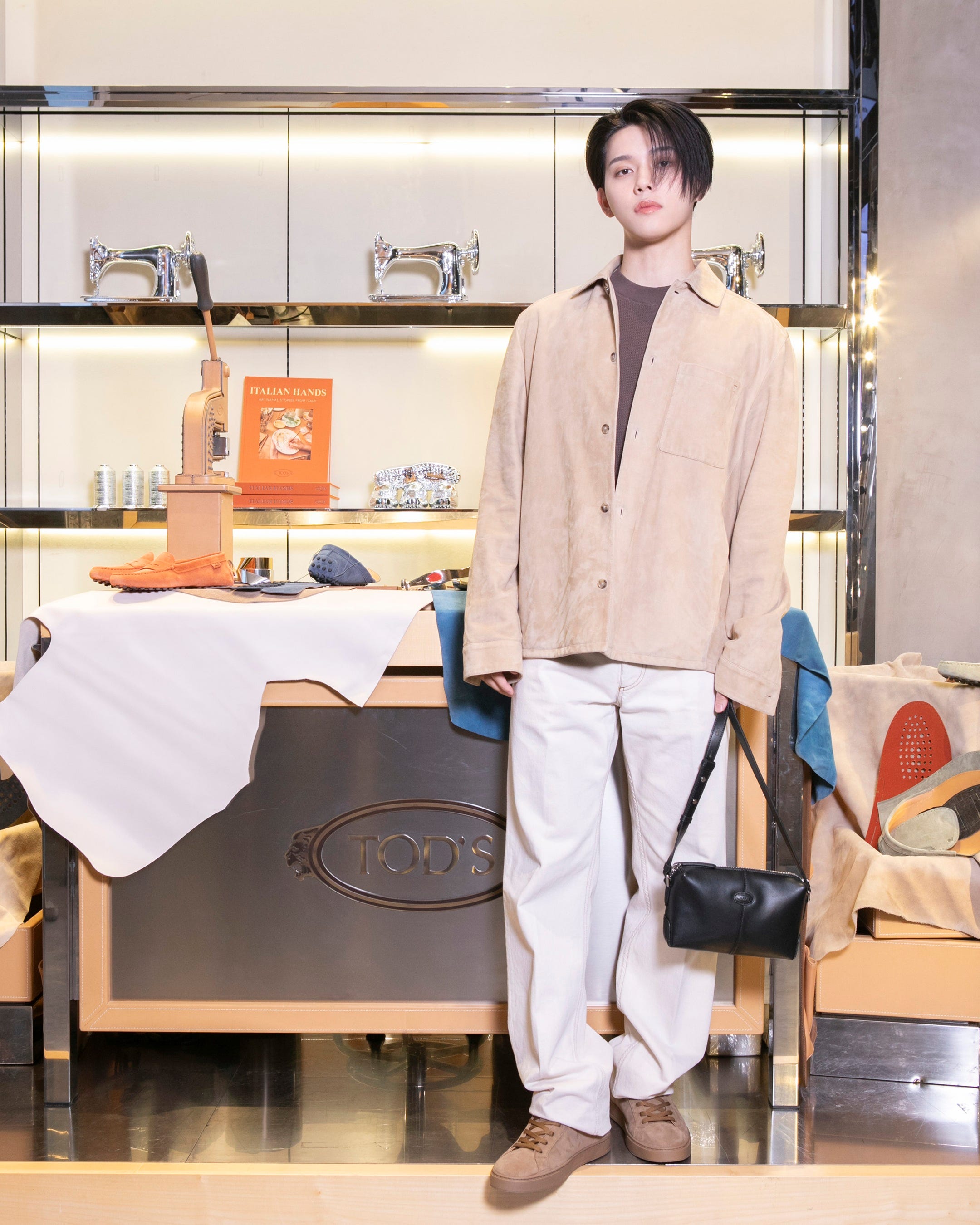 トッズが写真集『イタリアン ハンズ』を刊行！ 発刊記念のカクテル