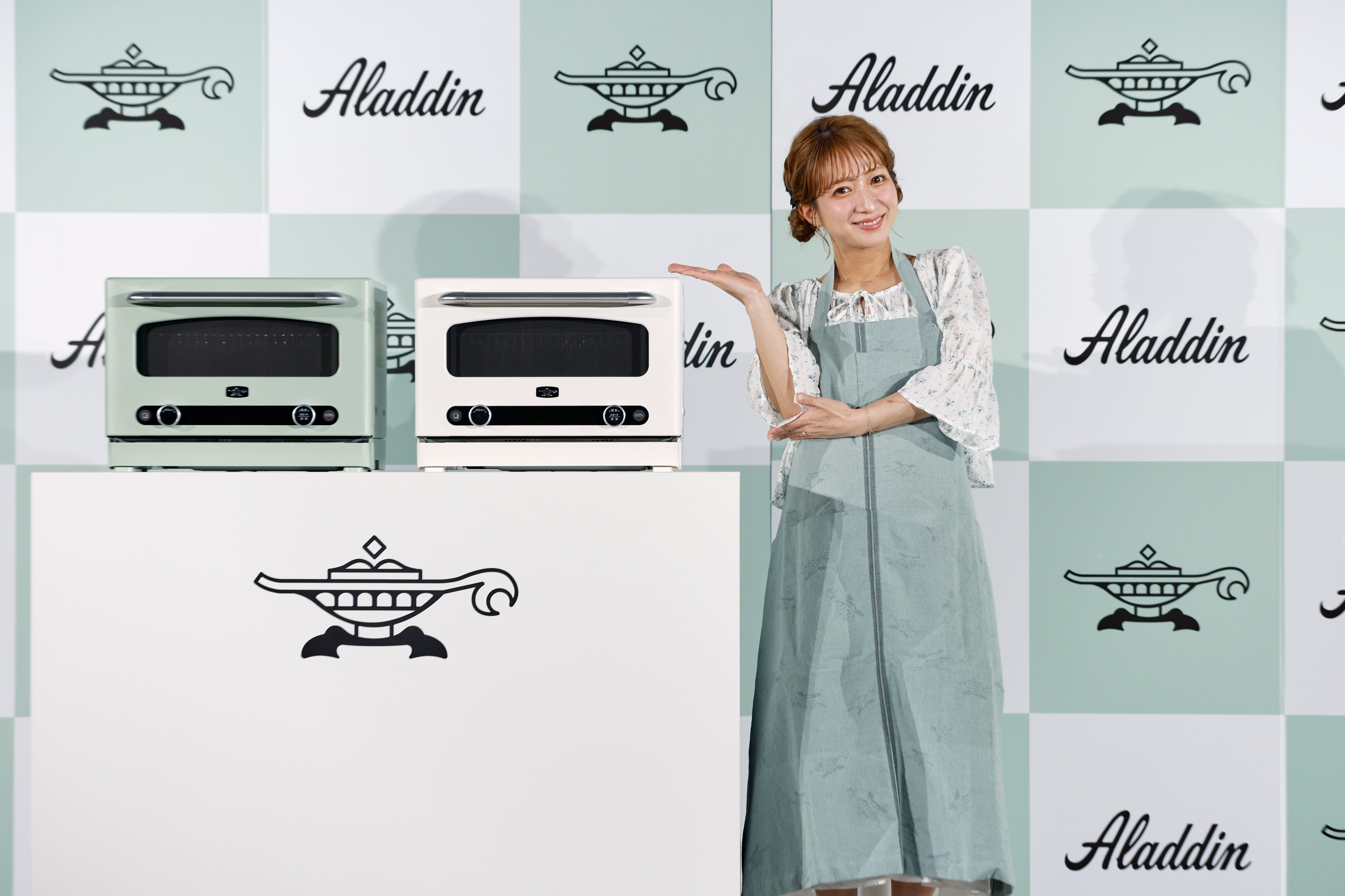 パンもグリルもサクふわ！アラジンの新オーブン「グラファイトオーブン