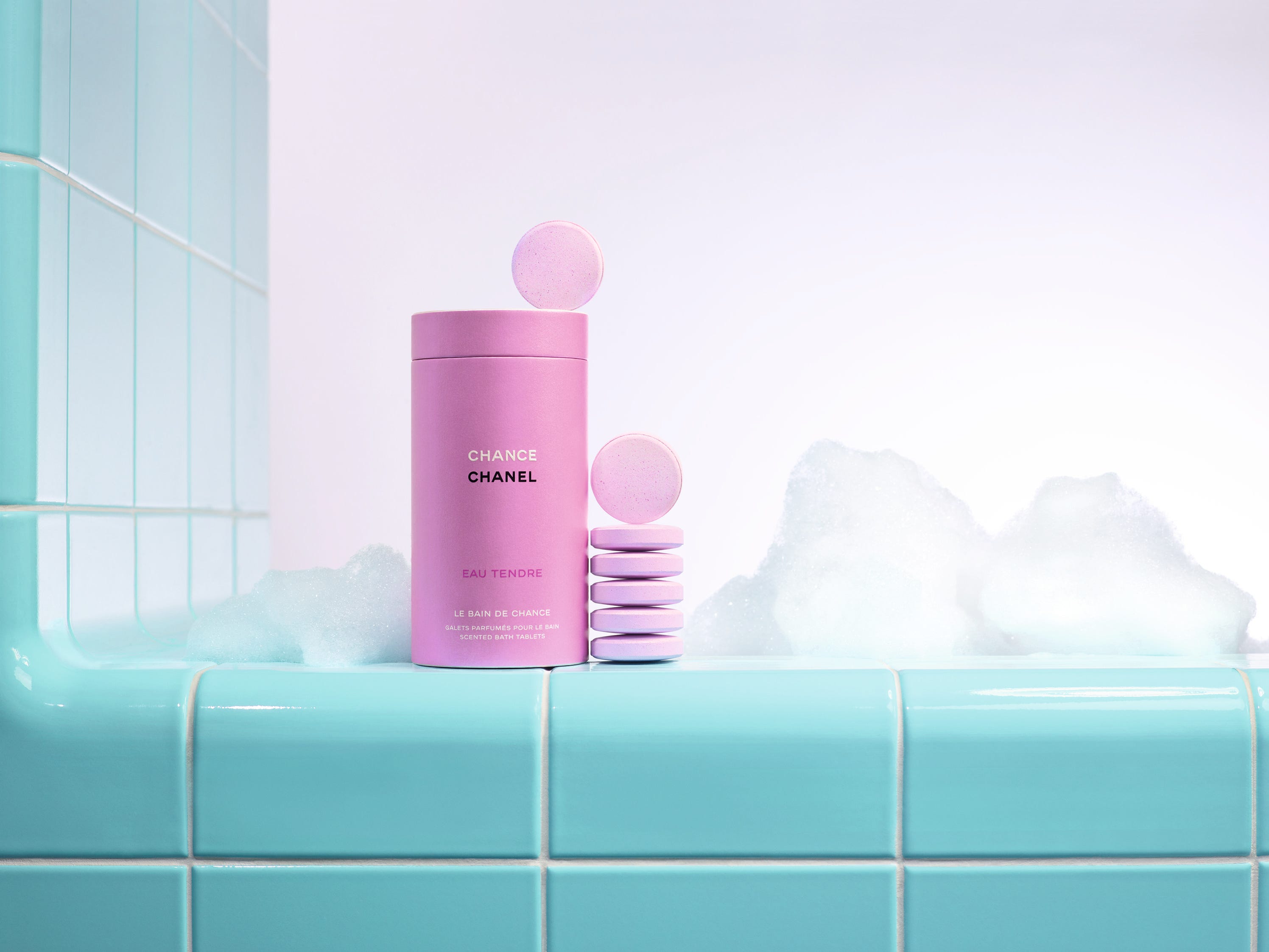 幸運のバスルームへようこそ！「シャネル」“チャンス”入浴剤の