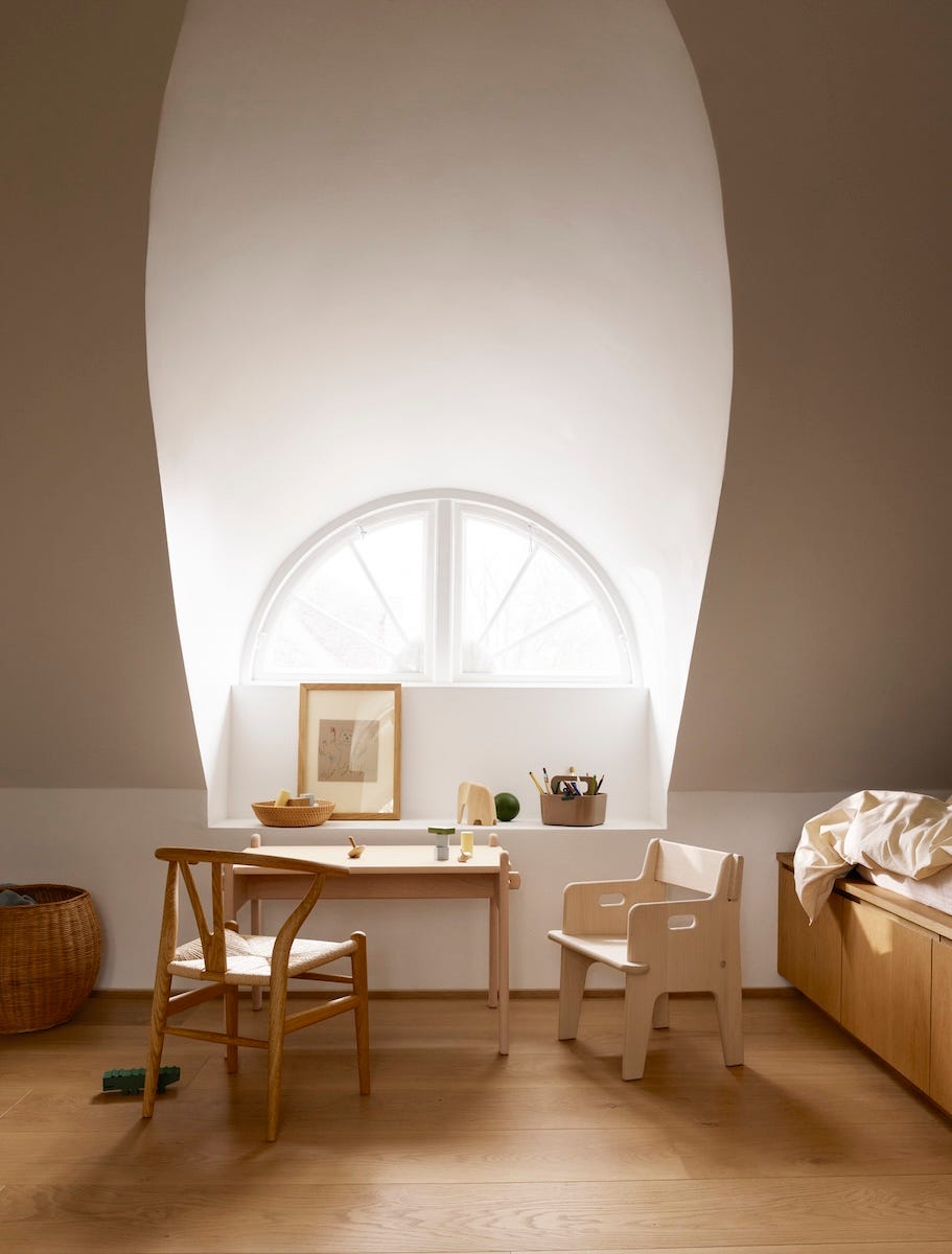 カール・ハンセン＆サン」から、子ども向けの