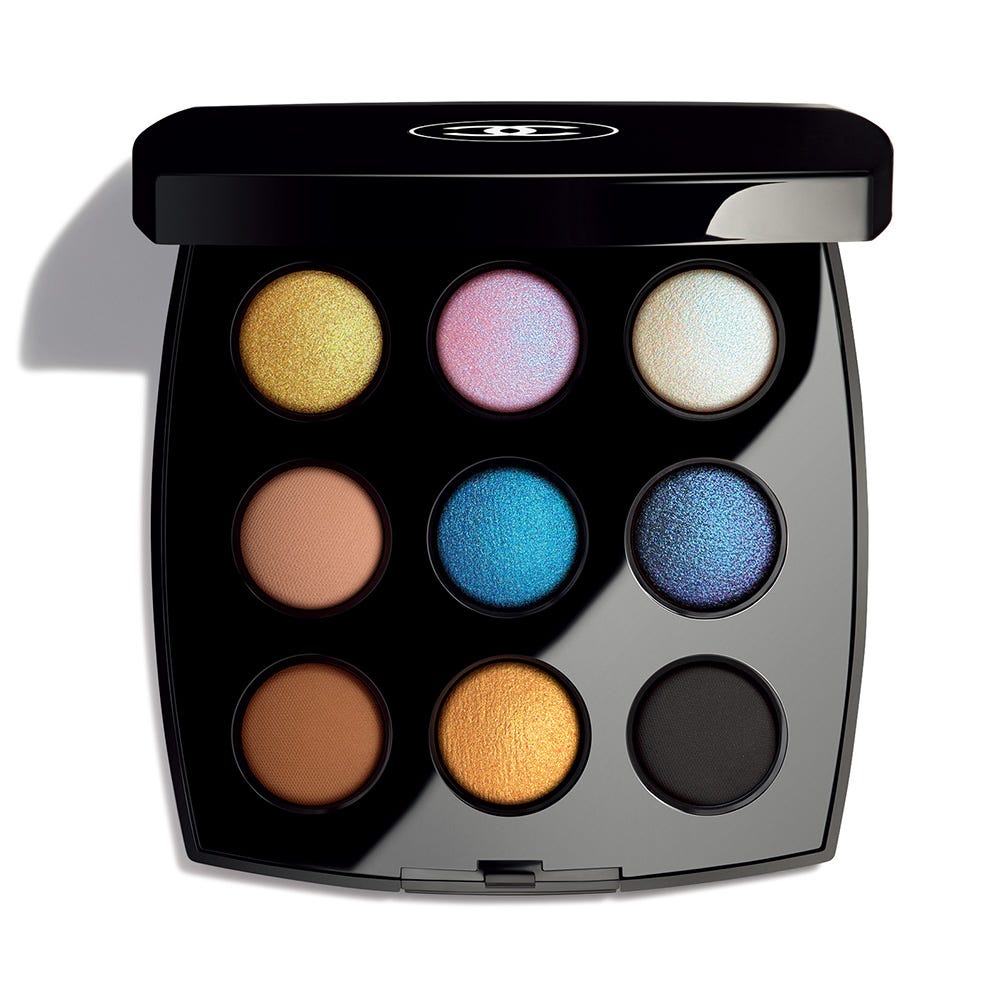 2025年版】ホリデー限定の多色パレットが豊作！「シャネル