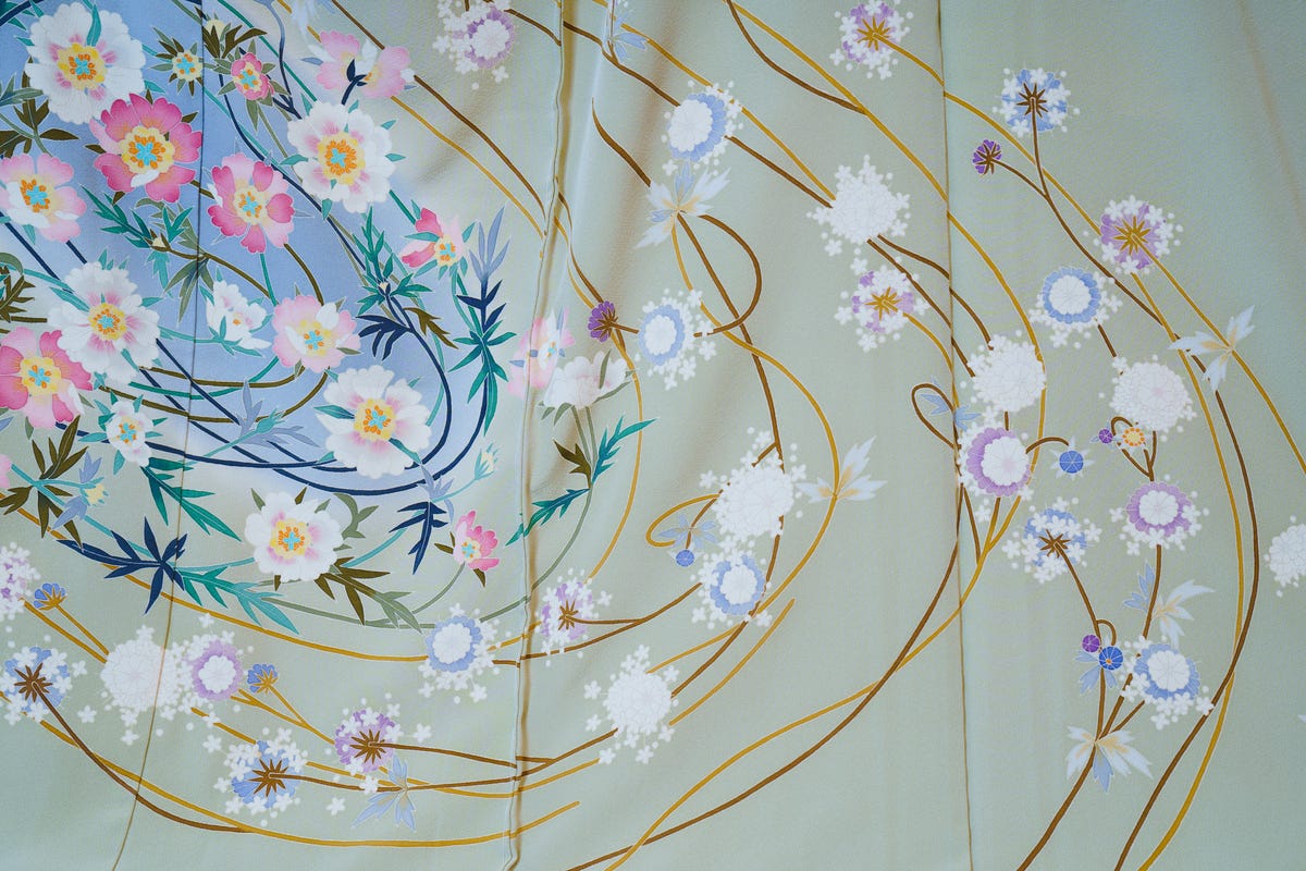 加賀友禅の今を知る】現代作家の作品と鑑賞ポイント｜着物の目利き術