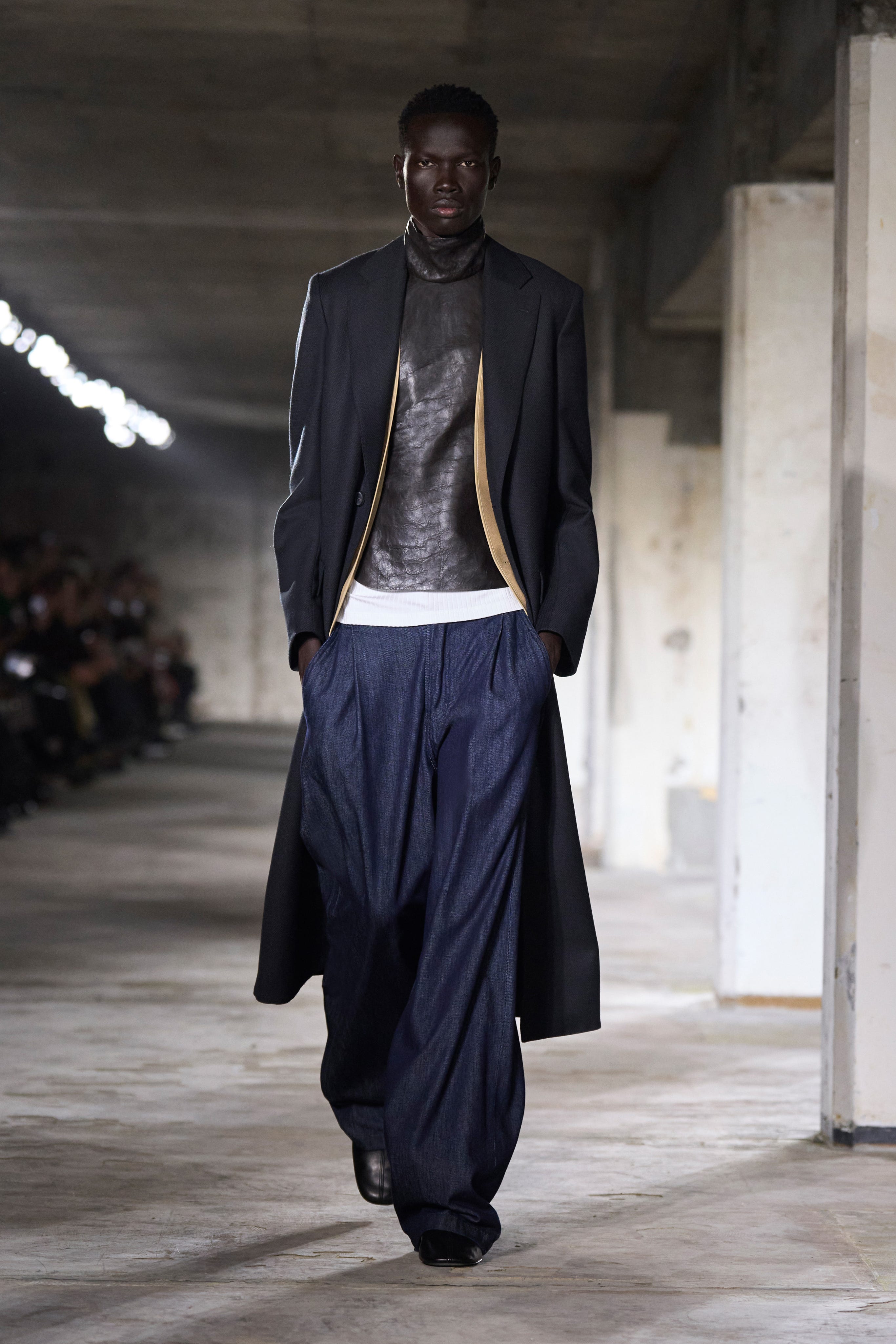 2024年6月退任。ドリス・ヴァン・ノッテンが「優れたセンス」の代名詞