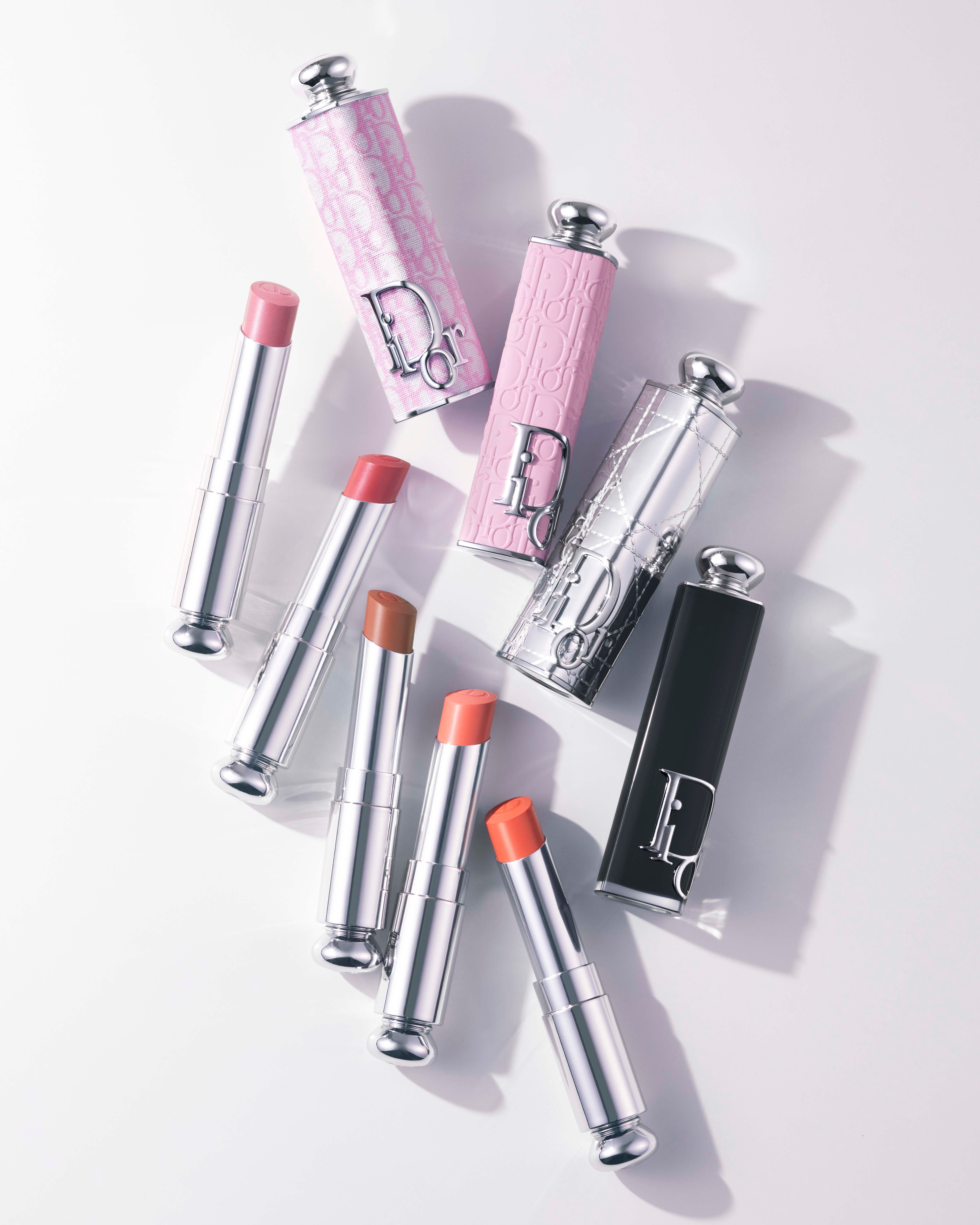 見上愛がまとう”ディオール アディクト”から始まる パステルに夢中な春！