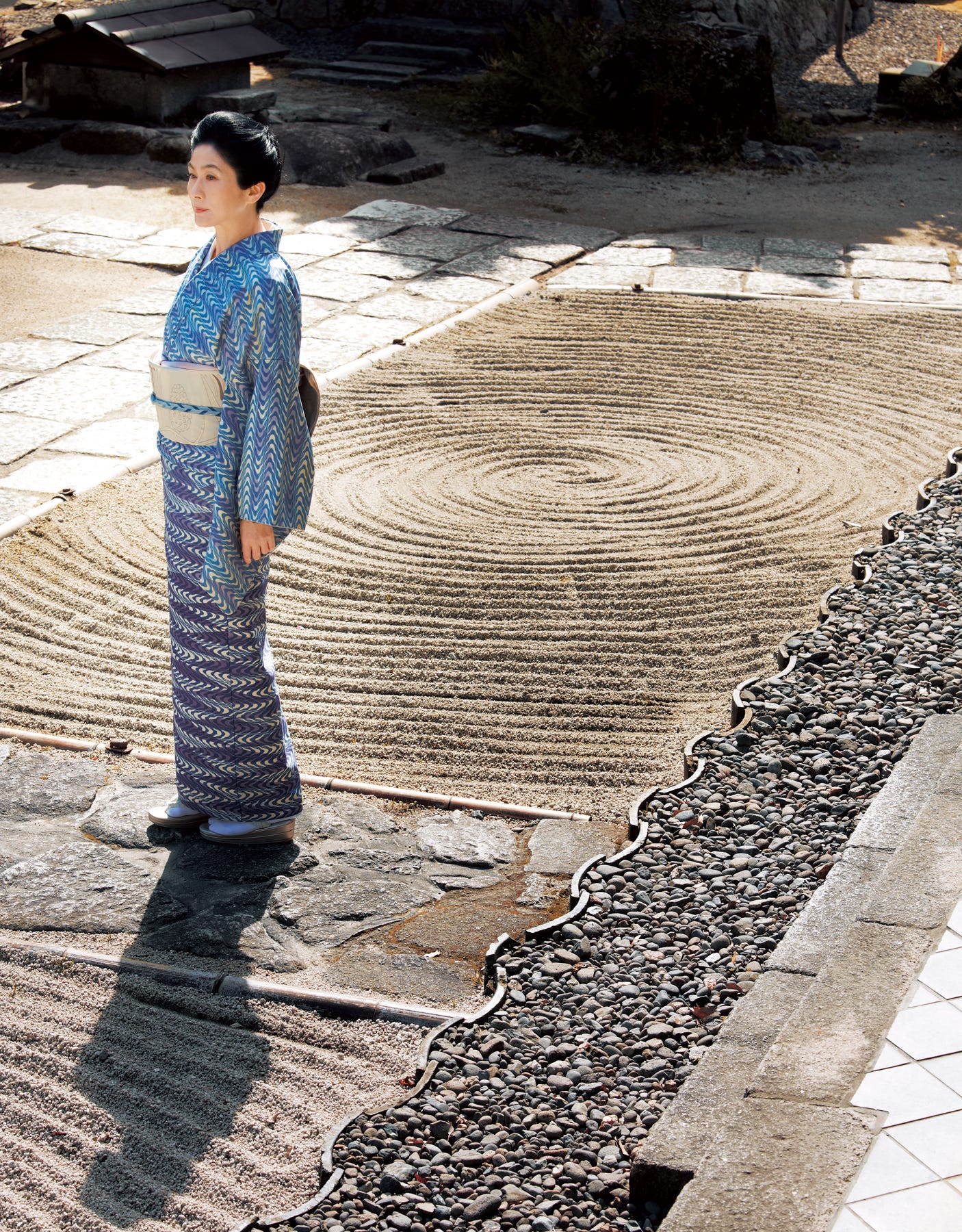 釜我敏子さんの型絵染。自然の息吹をまとう［真野響子が巡るきもの遺産15］