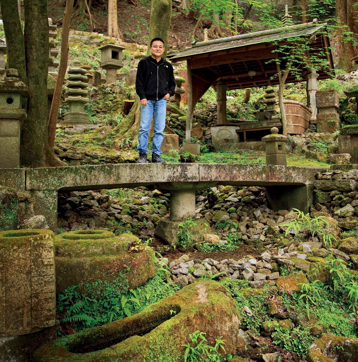 注目！工芸の若き作り手】伝統的な石工芸の美と技「京石工芸」作家の