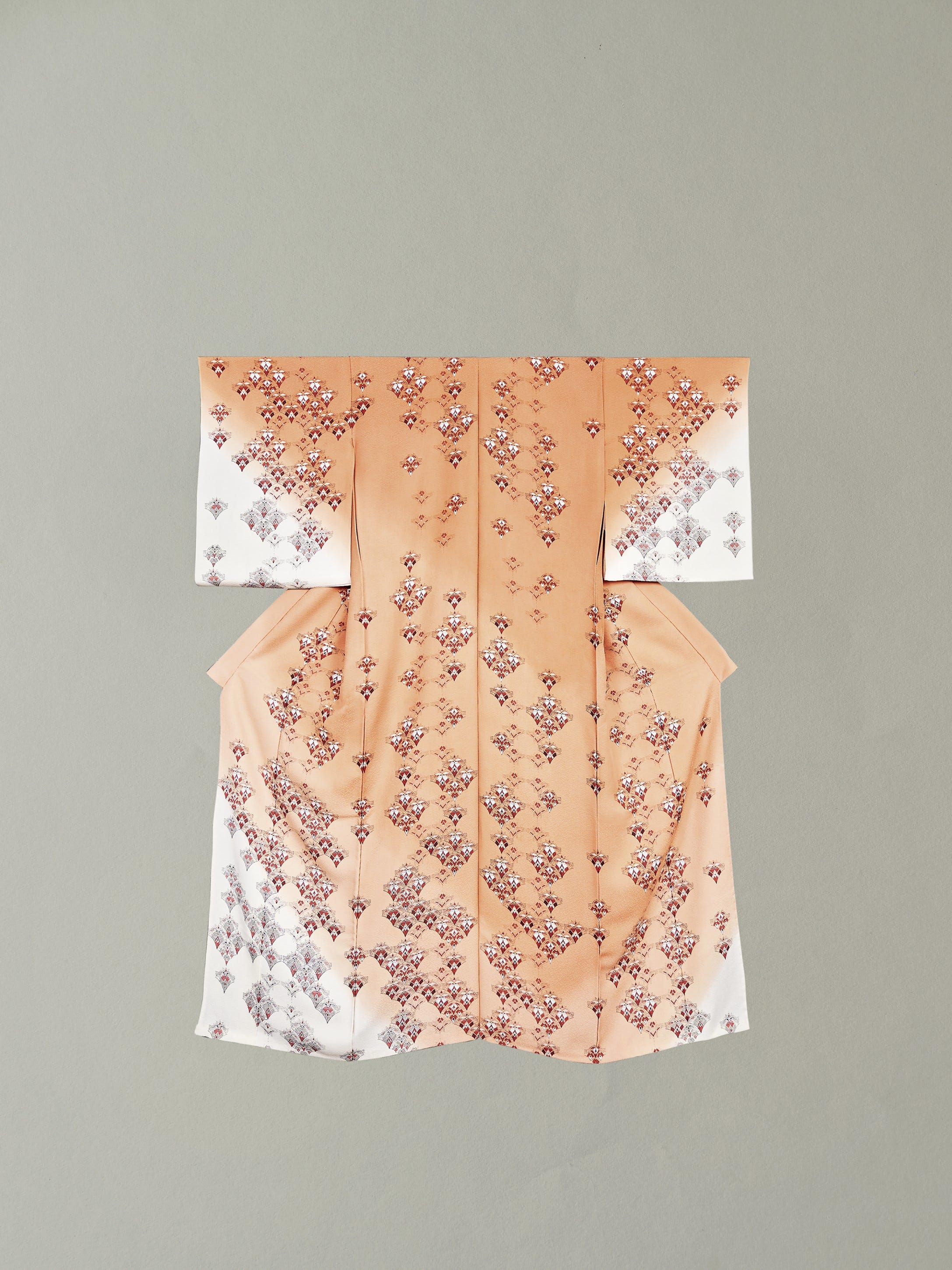 買える“人間国宝”｜鈴田滋人［木版摺更紗］／玉那覇有公［紅型］