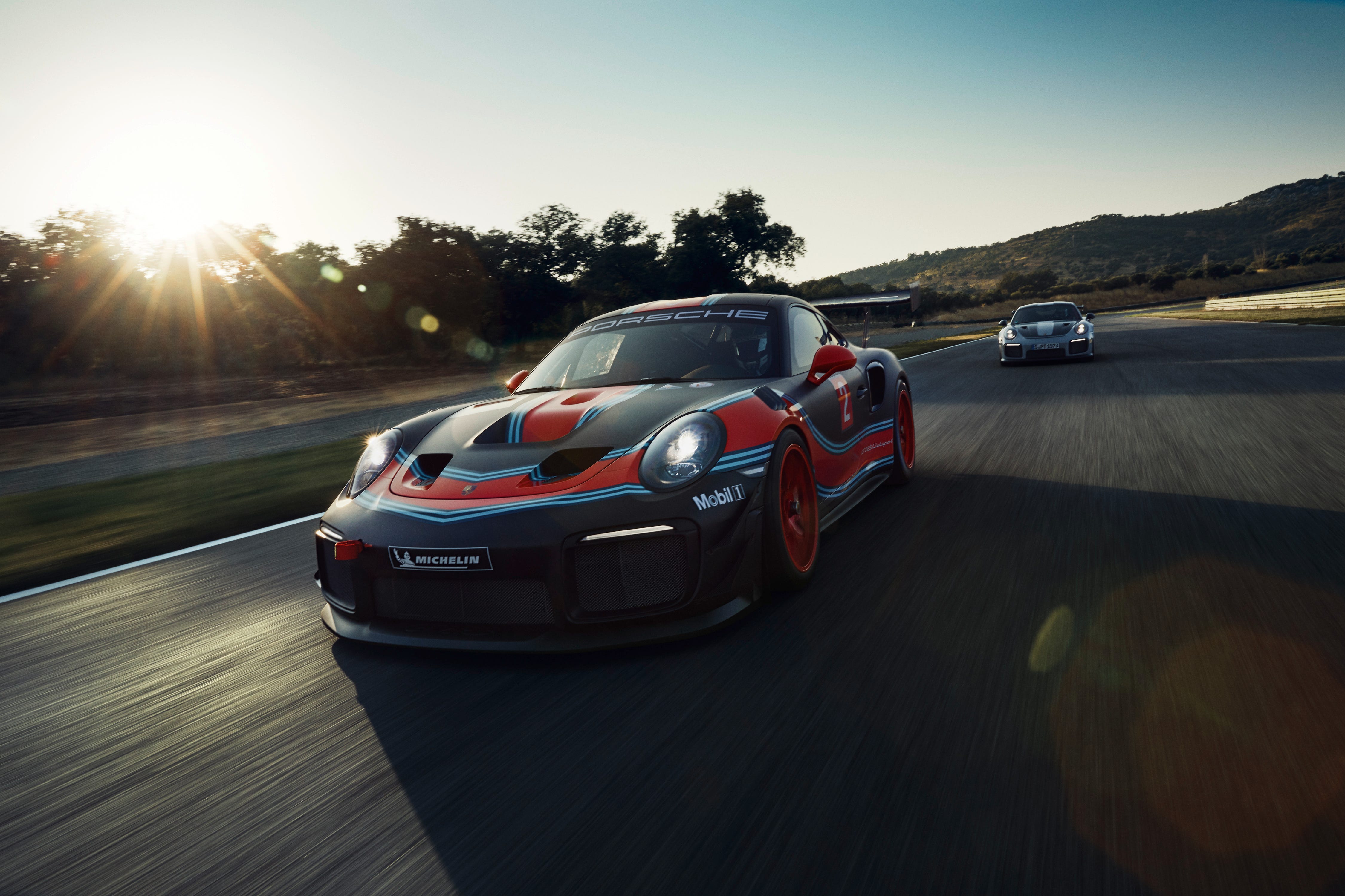 Porsche 911 GT2 RS Clubsport - 700-HP Track 911 Revealed at 2018