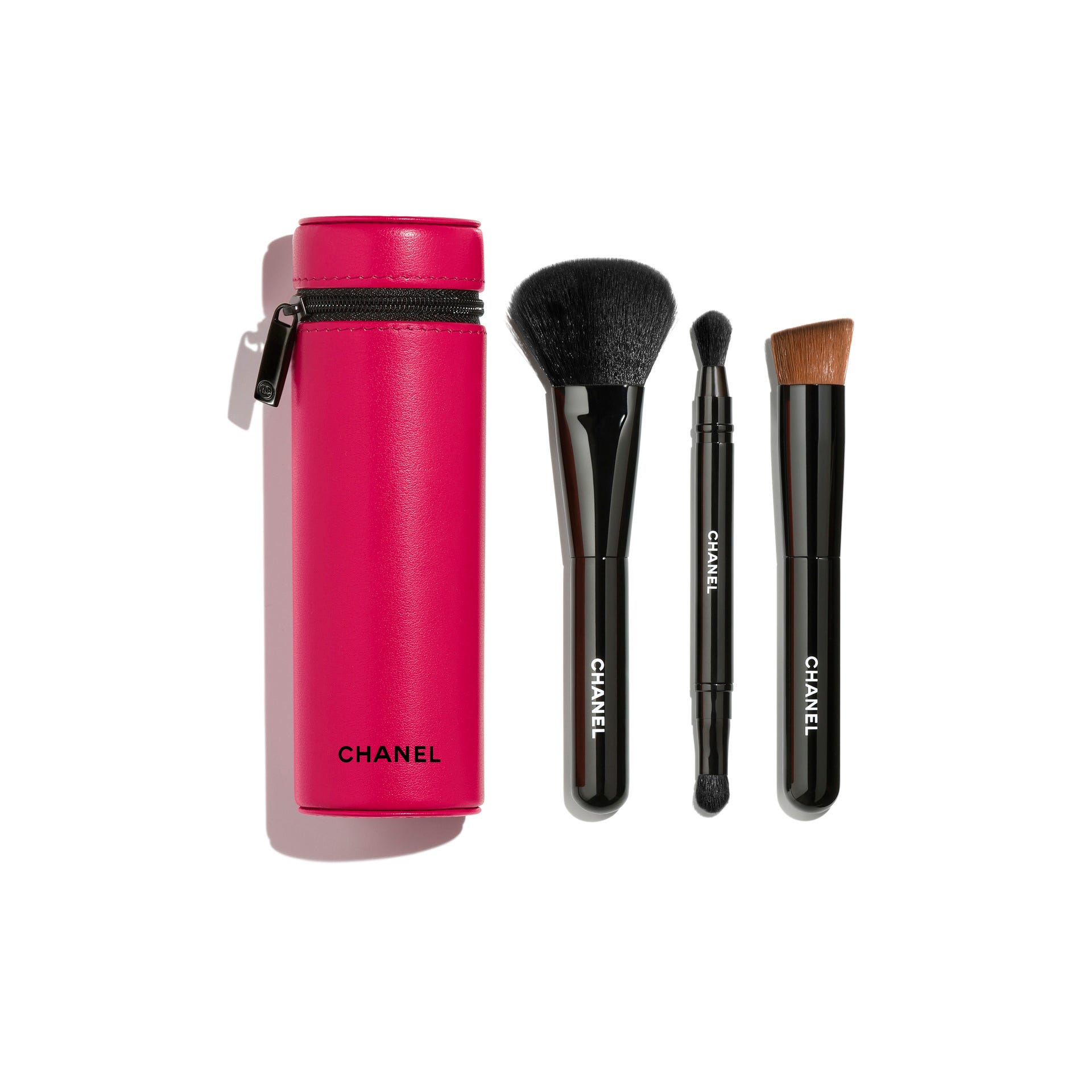 シャネル」からカラフルポップなミラー＆ツール、“カラー コード