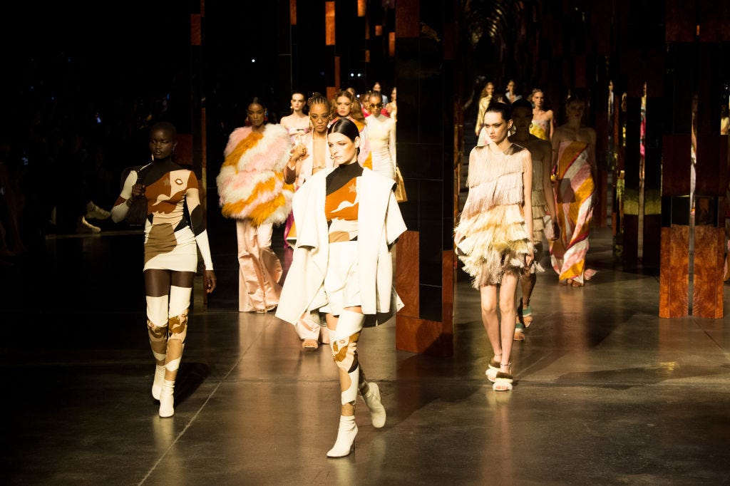 2022春夏ミラノコレクションのランウェイショーを動画でチェック