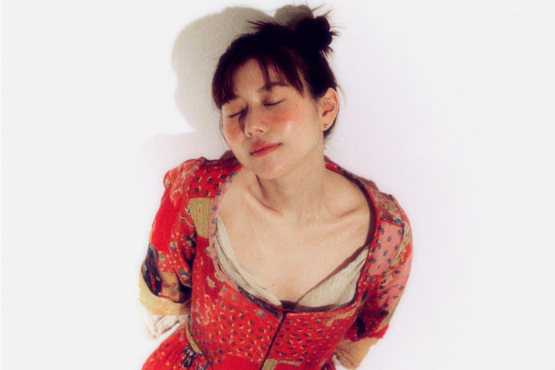 Z世代注目アーティストさらさが語る、自分の感情との向き合い方