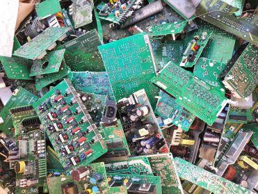 ヒラノヤ｜大阪・堺市で金属スクラップ・基板・特殊金属・二次電池を