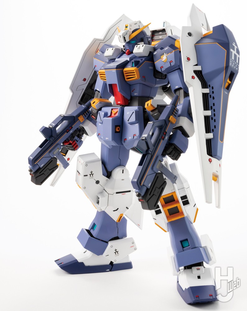 Zガンダム外伝『A.O.Z』ガンダムTR-1［ヘイズル］を「MGヘイズル改