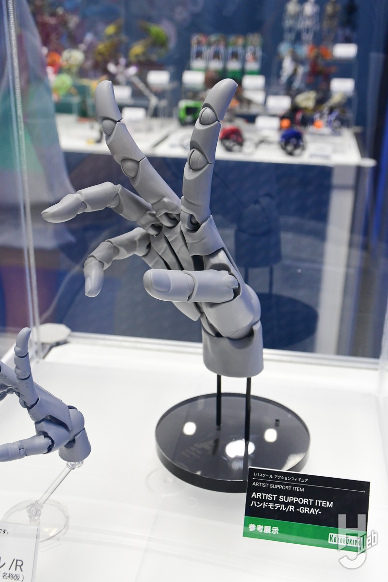 1/2 ハンドモデル /R（名称仮）」や「仮想怪獣 ガボジャ＆ギメロン