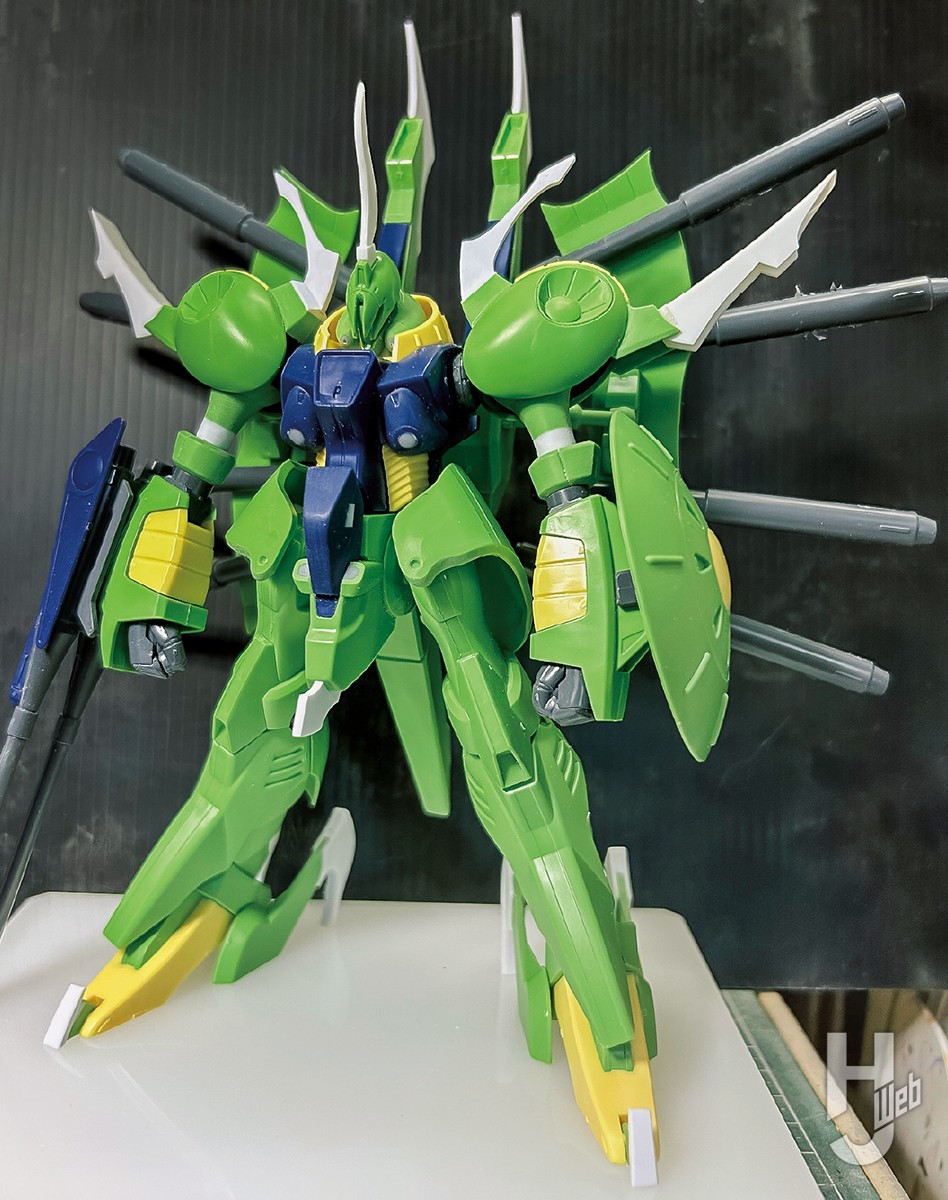 HGUCパラスアテネ」にオリジナルアレンジ！ 独特のシルエットとカラー