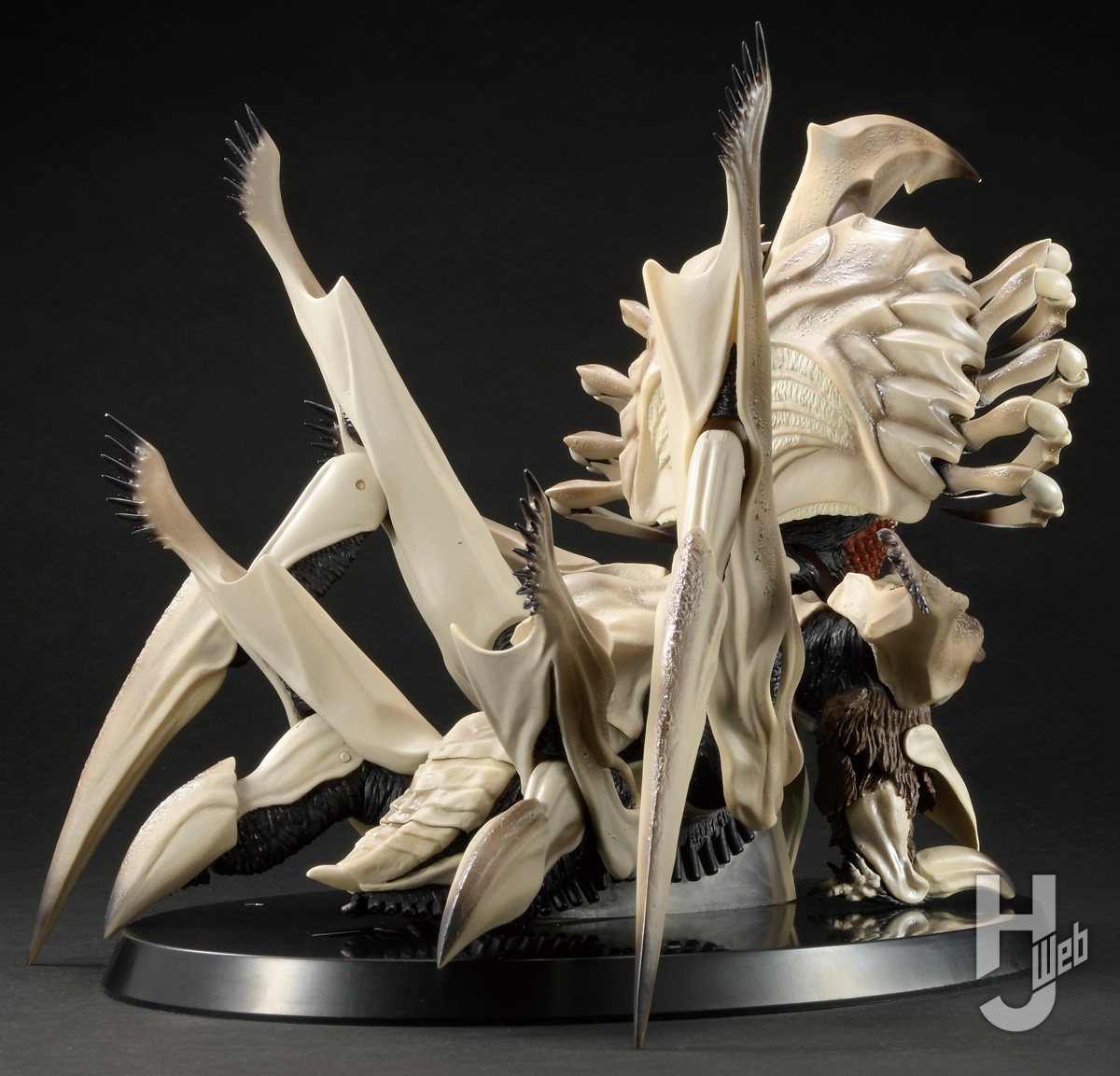 S.H.MonsterArtsに『ガメラ2』レギオン襲来！塗装試作を撮り下ろしで