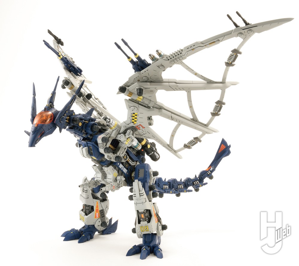 大型空戦ゾイド「サラマンダー」がHMMで登場！ 細部ディテールの塗り