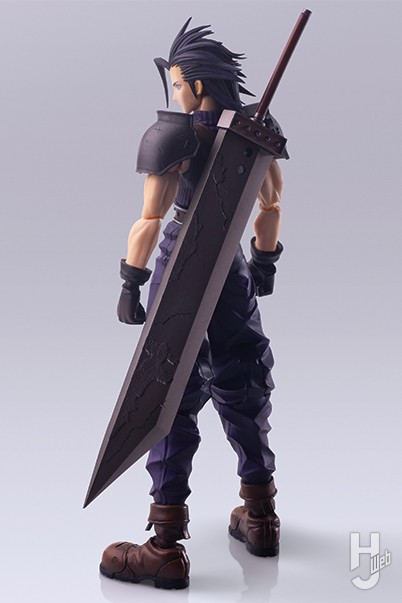 ブリングアーツ最新作は『クライシスコア』主人公のザックス・フェア