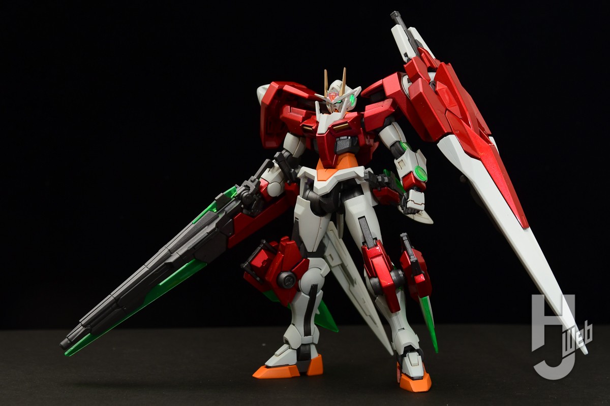 GX クリアルージュ」でカッコいいメタリックレッドをきめる！「HG