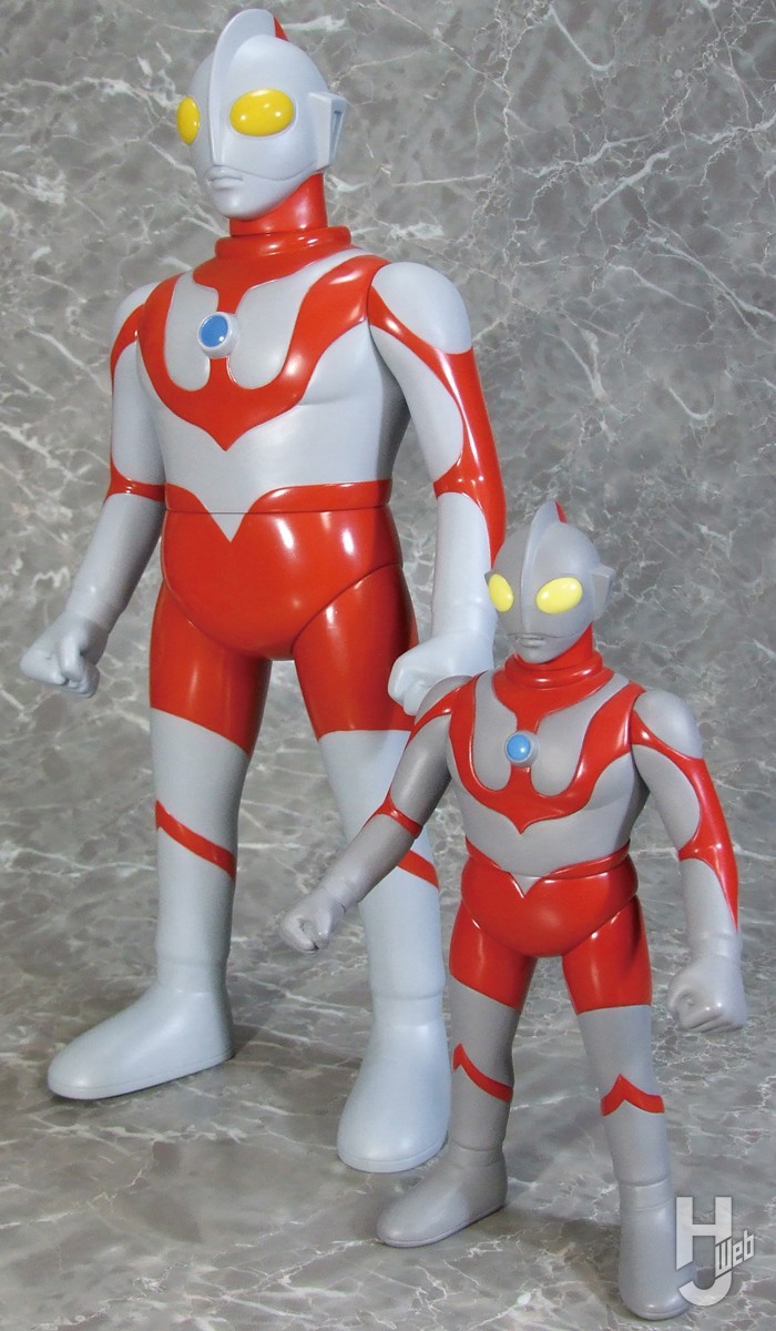 漫画家・楳図かずお氏のコミック版「ウルトラマン」ソフビシリーズ最新