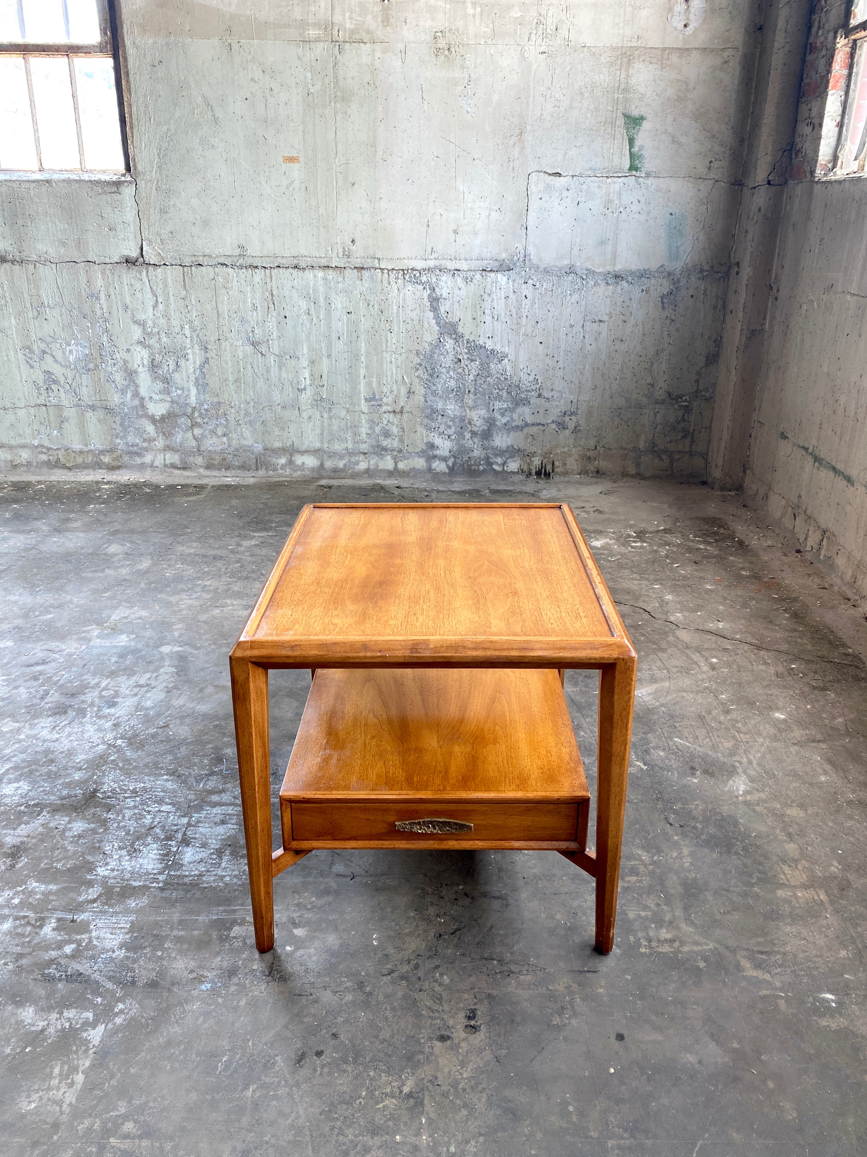 Mid Century Drexel Heritage End Table / Night Stand – Home and