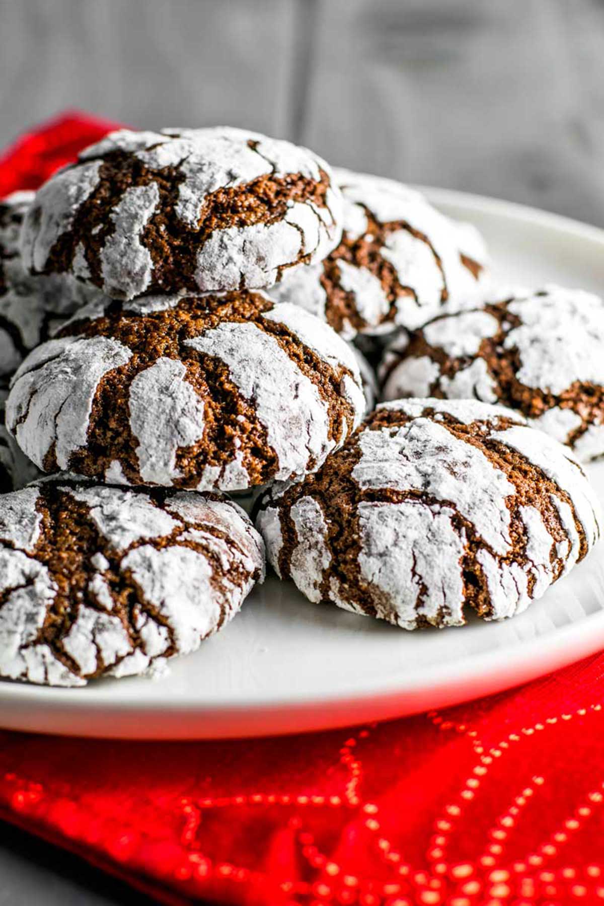 Chocolate Crinkle Cookies - Homemade Hooplah