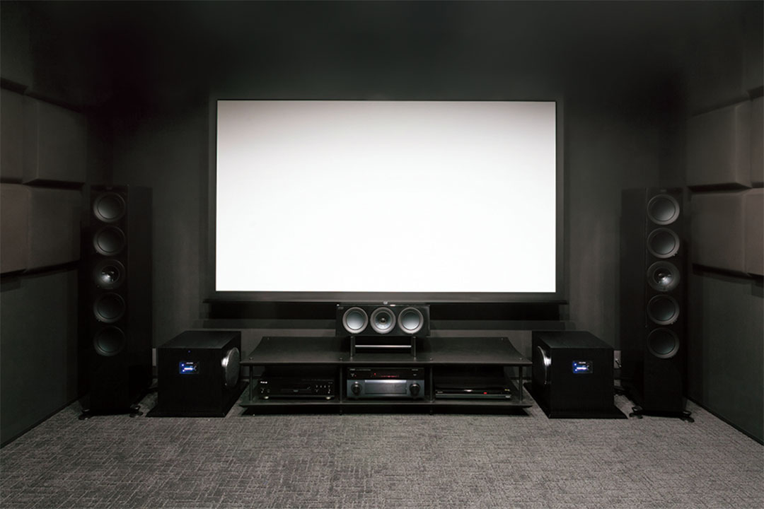 センタースピーカーのベストな置き場所は？世界品質で知られるTHX流の