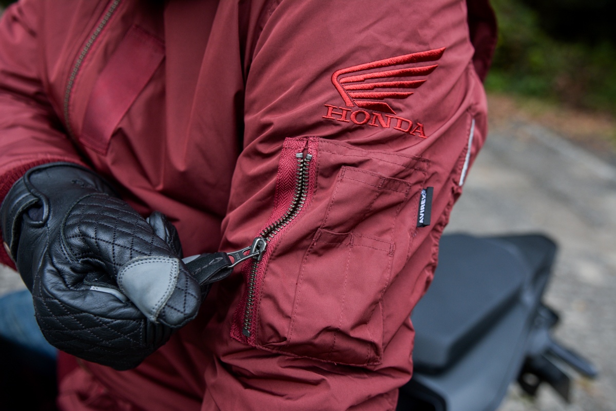 一見カジュアルだけどバイク用！お洒落とプロテクション、防寒性を両立
